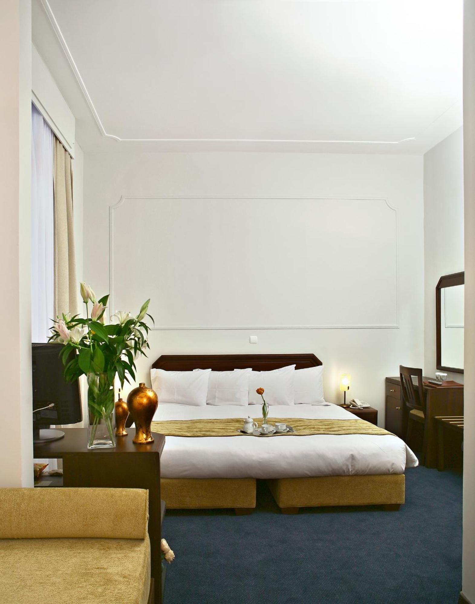 Arni Hotel Domotel Kardítsa Quarto foto